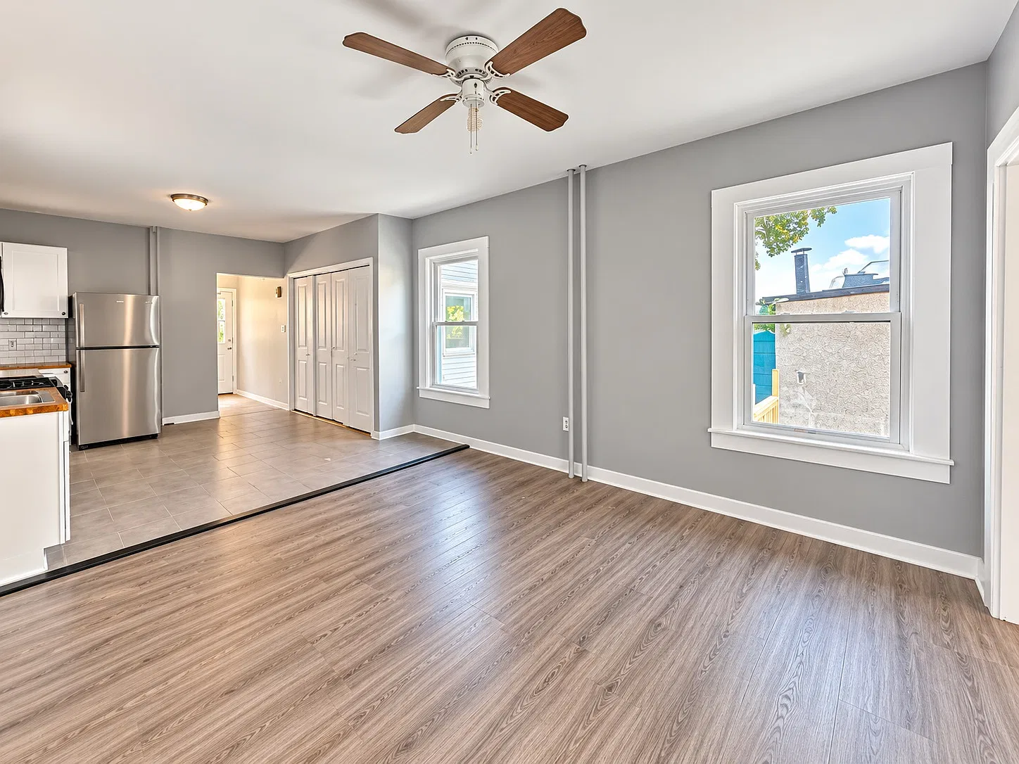 3 bed, 900 sqft, $1,800 — Photo 4