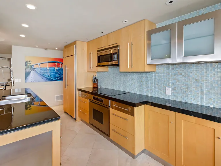 1810 Avenida Del Mundo #1609 — Photo 15