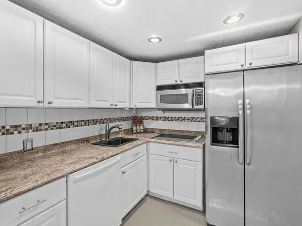 289 Dorset G, Boca Raton, FL 33434