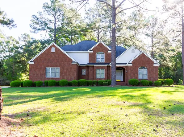 5006 Forest Lake Dr, Tifton, GA 31794