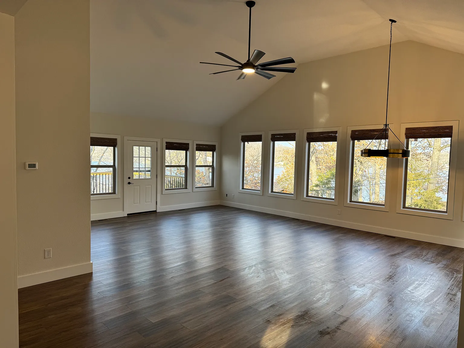 4 bed, 2450 sqft, $1,800 — Photo 4