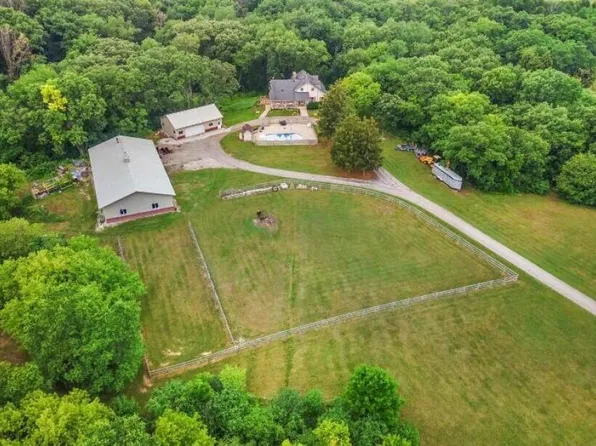S106W36429 Matthew LANE, Eagle, WI 53119