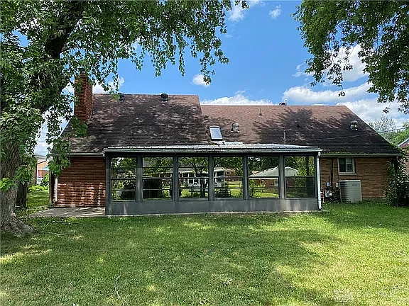 605 Franklin Ave — Photo 1