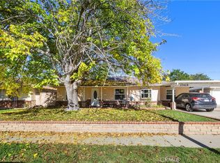 17419 Leadwell St, Van Nuys, CA 91406