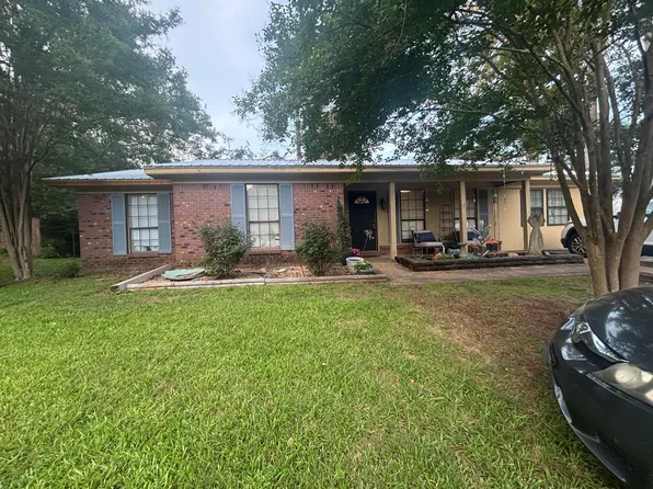 104 Ponderosa Dr, New Albany, MS 38652