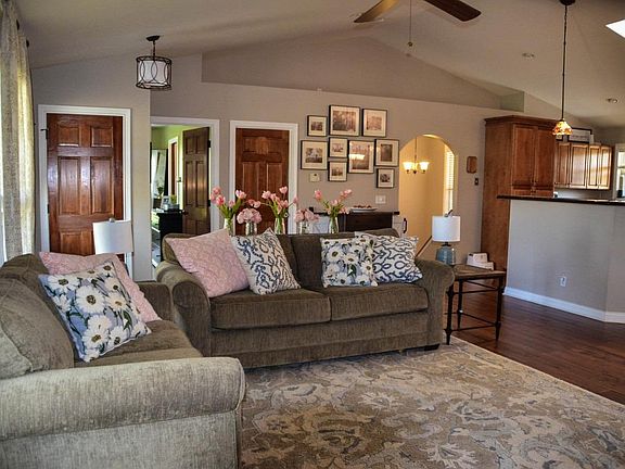 4th image of 2155 Deer Run Dr Lot 20