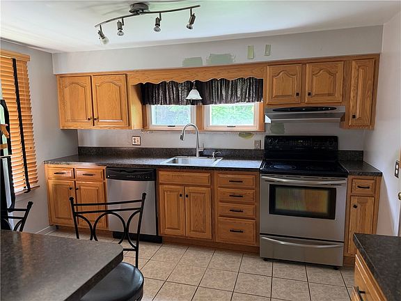 2nd image of 3101 Ohio Dr