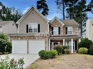 905 Clairidge Ln, Lawrenceville, GA 30046