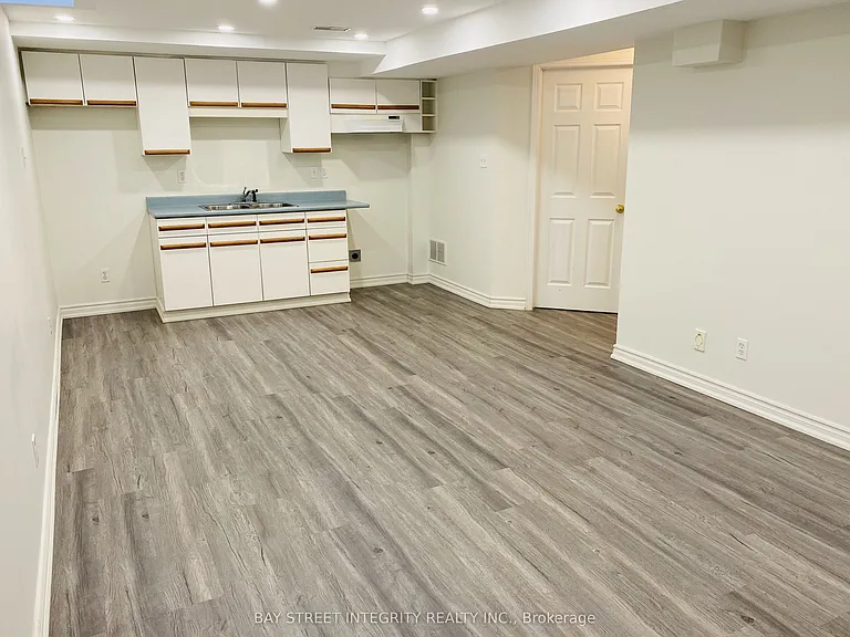 2087 Golden Orchard Trl — Photo 21