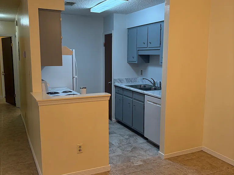 1730 Debby Ave #C — Photo 3
