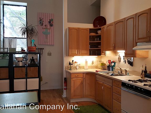 3rd image of 1918 S Canalport Ave #1918 S.