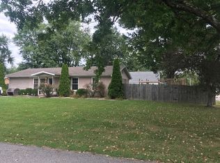 716 Gilbert Dr, Mitchell, IN 47446