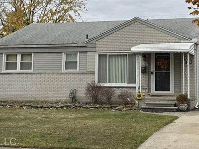 6861 Burnly St, Garden City, MI, 48135