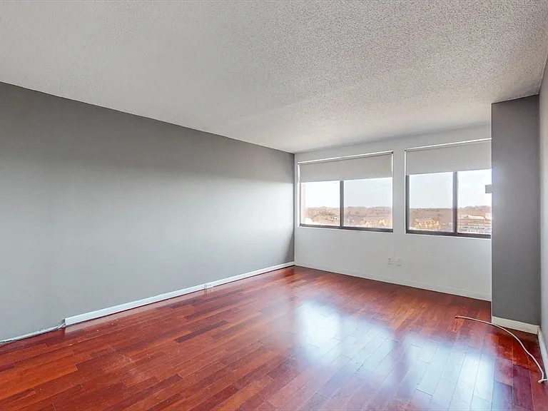 250 Hammond Pond Pkwy #1203N — Photo 13