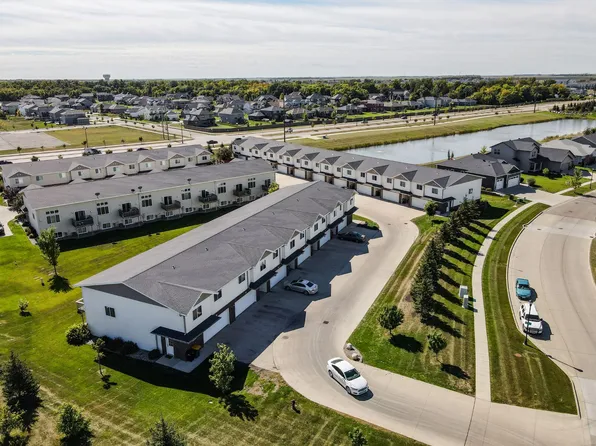 Maple Ridge Townhomes