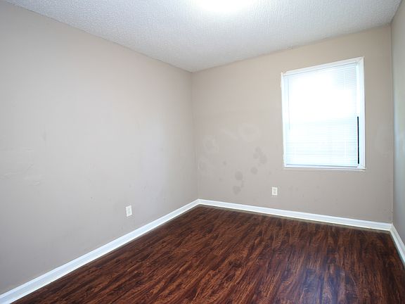 5th image of 8021 1st Ave S APT D