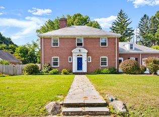 473 Salisbury St, Worcester, MA 01609