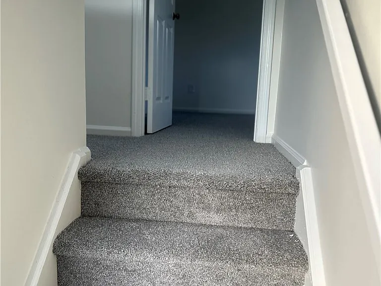 694 Broadway — Photo 12
