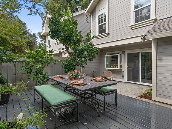 3rd image of 4163 Blackford Cir