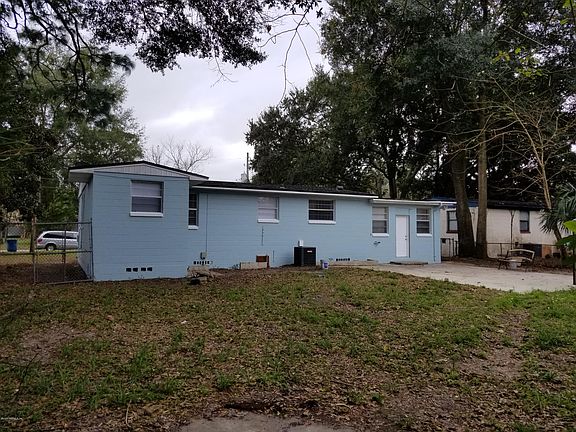 3rd image of 6643 Ector Pl