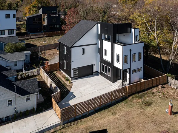 3102 Curtis St #B, Nashville, TN 37218