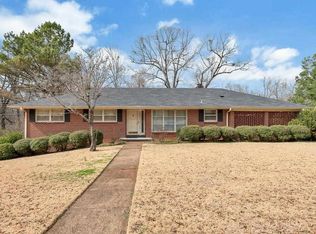 308 Oakhill Ave, Sheffield, AL 35660