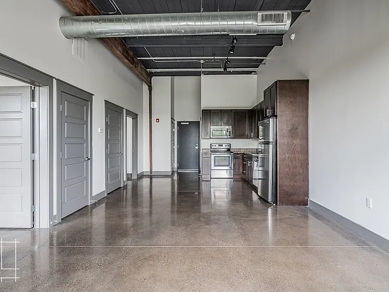 Wonder Bread Lofts — Photo 130