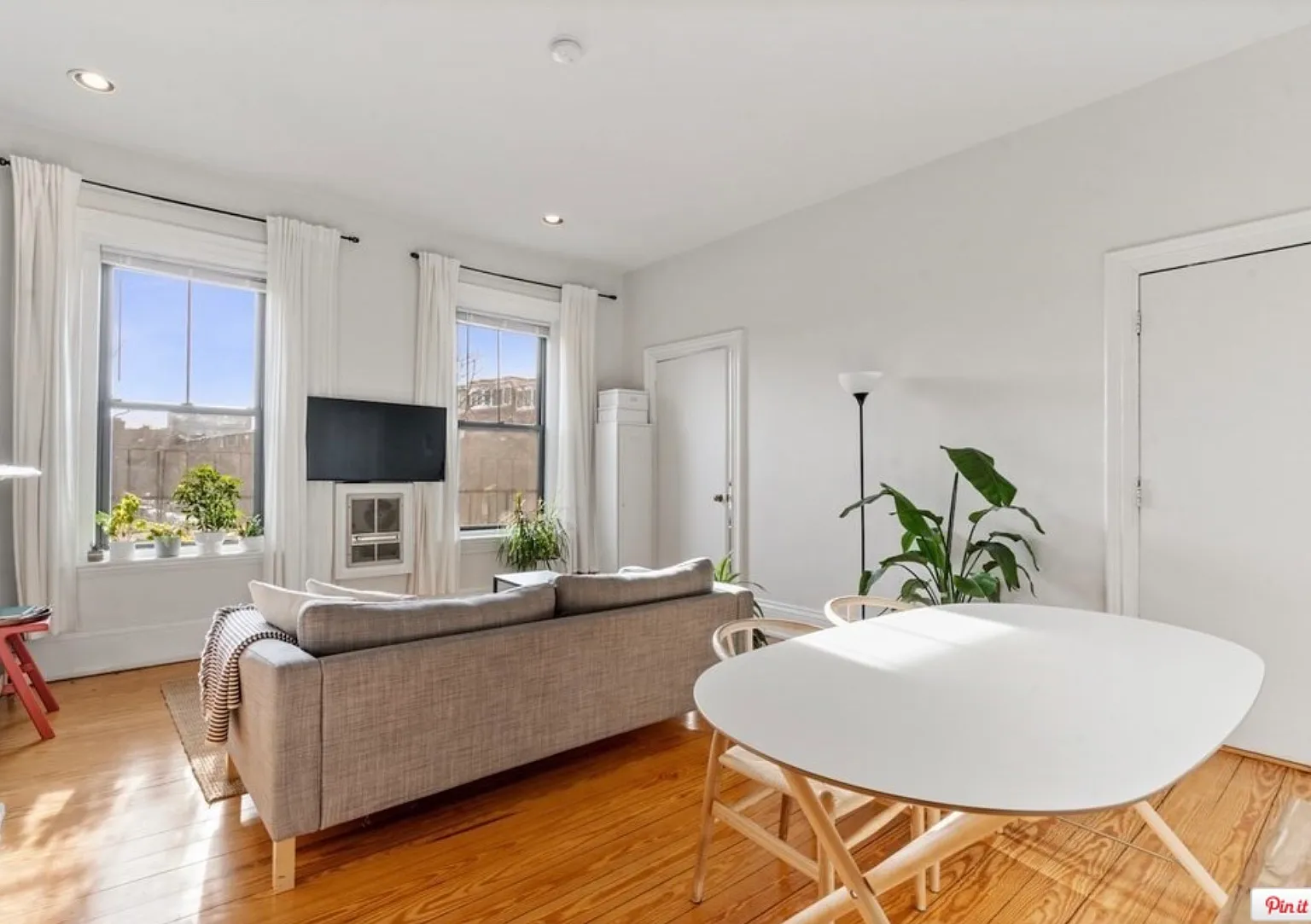 1 bed, 450 sqft, $2,950 — Photo 3