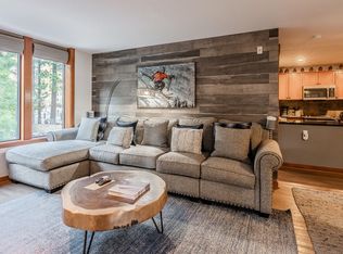 100 Canyon Blvd #3128, Mammoth Lakes, CA 93546