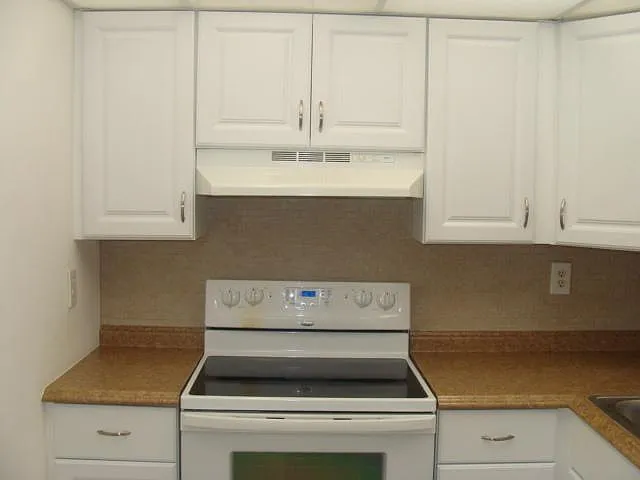 11780 SW 18th St #214 — Photo 19