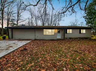 48443 W Ranch Dr, Chesterfield, MI 48051