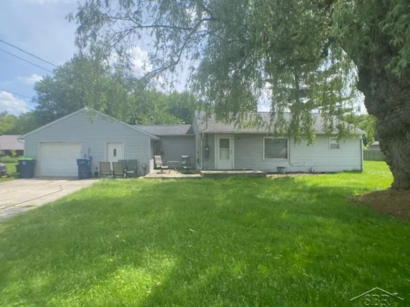 12212 Gratiot Rd, Saginaw, MI 48609