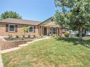 9 Belcourt Cir, Saint Charles, MO