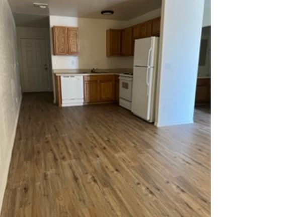 3rd image of 10424 W Concordia Dr #B