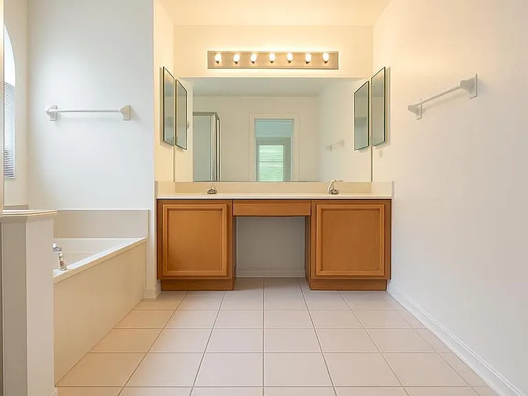 1397 Holly Glen Run — Photo 12