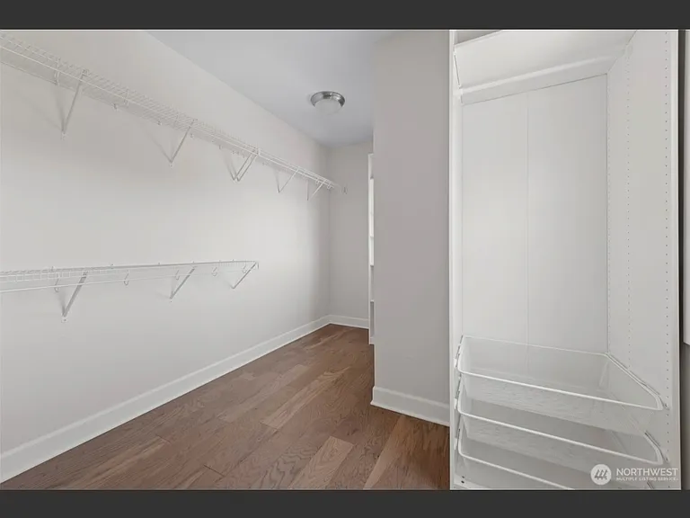 415 5th Ave NE — Photo 16
