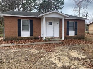 1009 Abrams St, Fayetteville, NC 28311