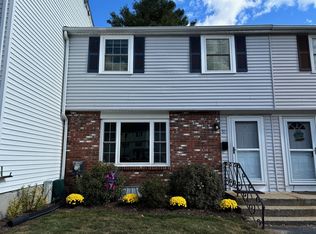 51 Warebrook Vlg, Ware, MA 01082