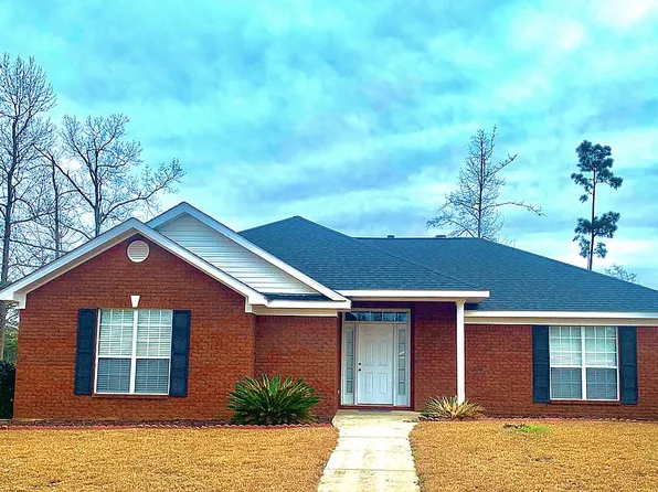 98 Chase Dr, Saraland, AL 36571
