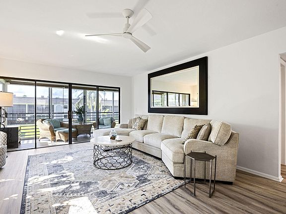 5th image of 755 Saturn St APT F201