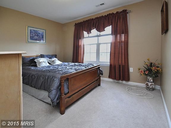4th image of 12115 Stonehenge Dr