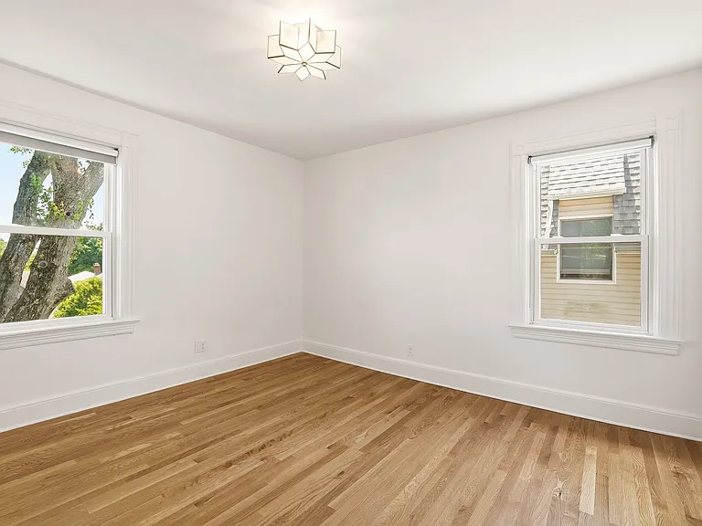 1415 Park Ave — Photo 14