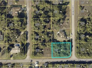 530 Bronx Ave, Lehigh Acres, FL 33974