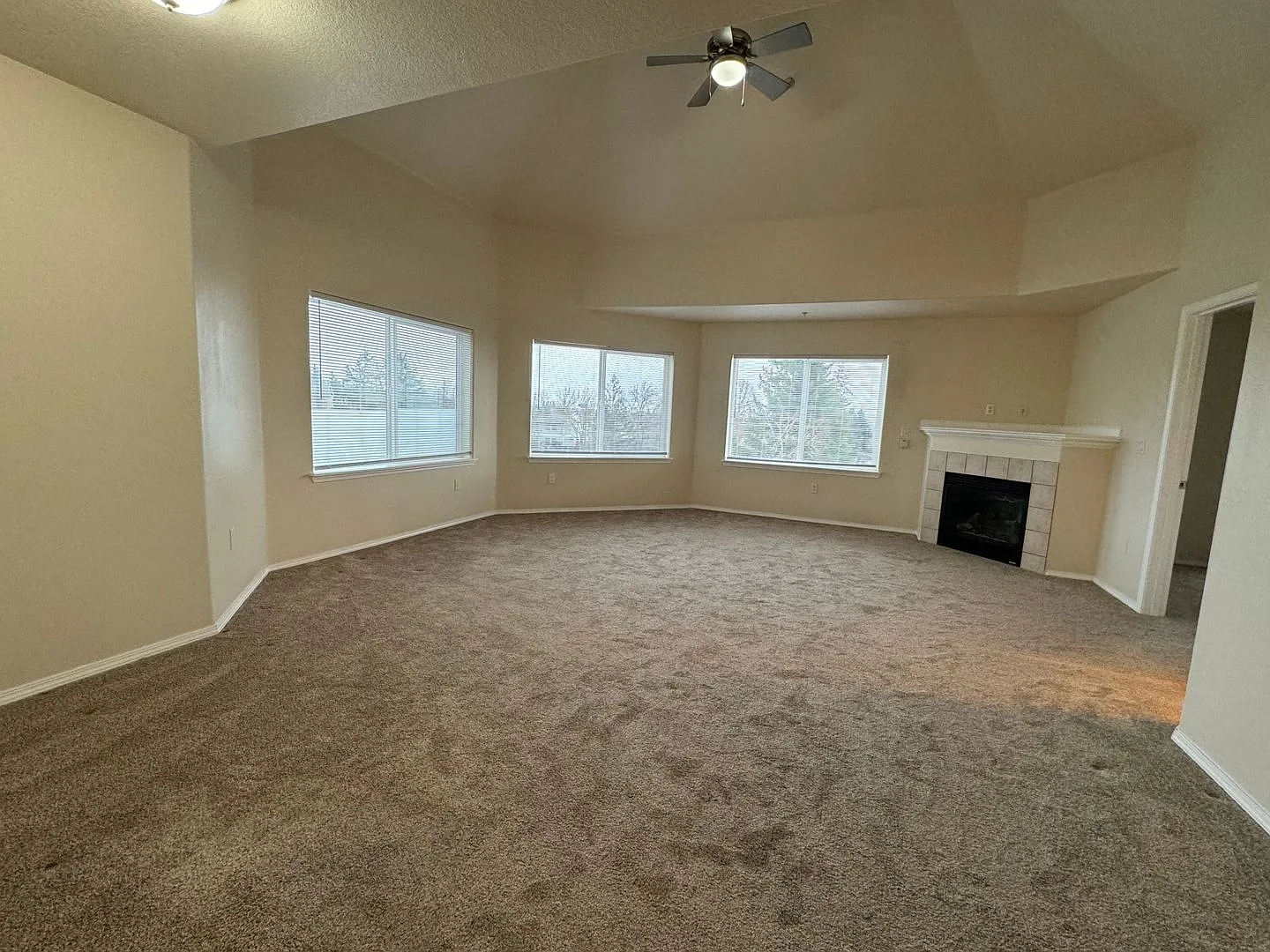15320 NW Central Drive #326 ~ Impressive Bethany Village Condo! — Photo 2