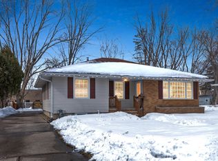 34 9th Ave SE, Faribault, MN 55021