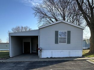 838 Quiet Harbor St #31, Creston, IA 50801