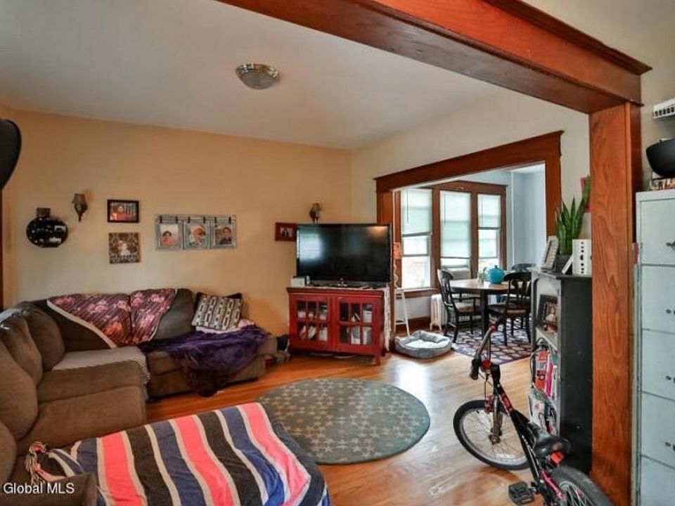 1st image of 24 Maplewood St Floor 1