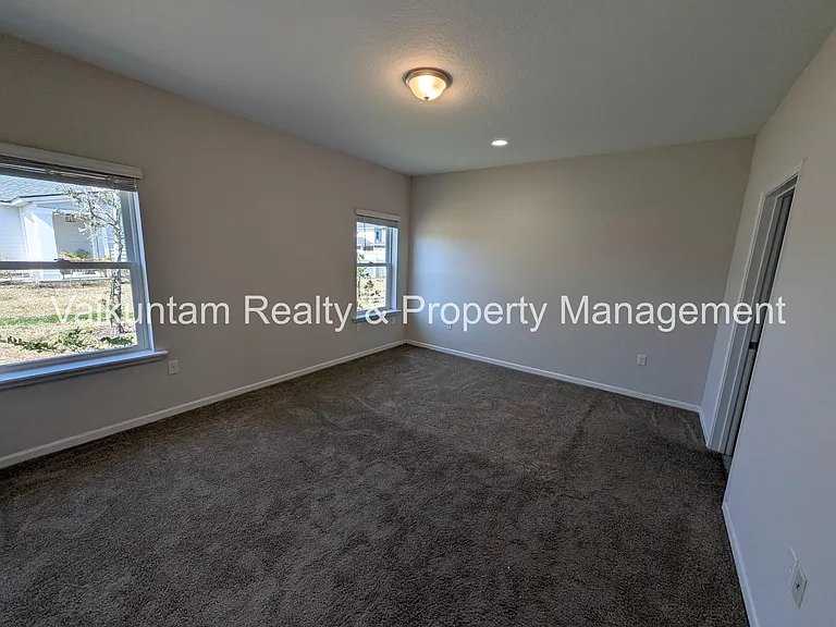 100 Golden Fern Dr — Photo 17
