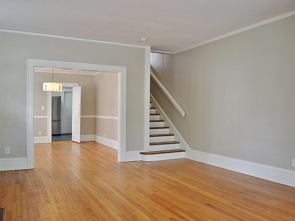 5th image of 3562 Pine St APT 2