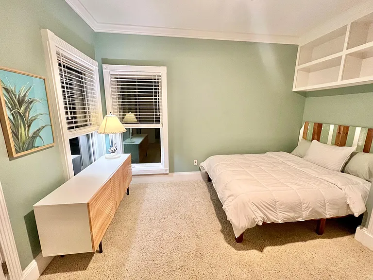 2036 Pritchard Point Dr — Photo 18